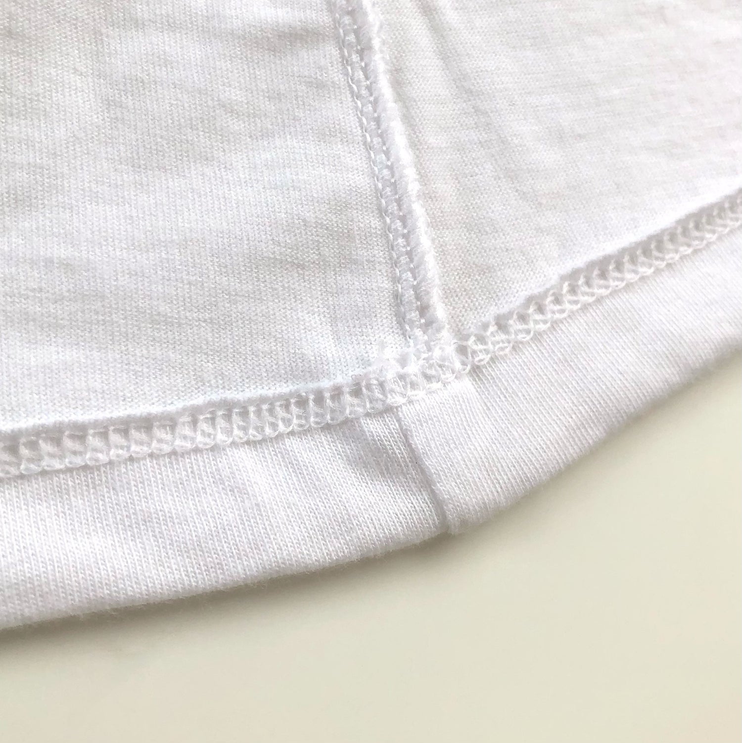 Classic Relaxed Premium Cotton White T-shirt Inner Seam 