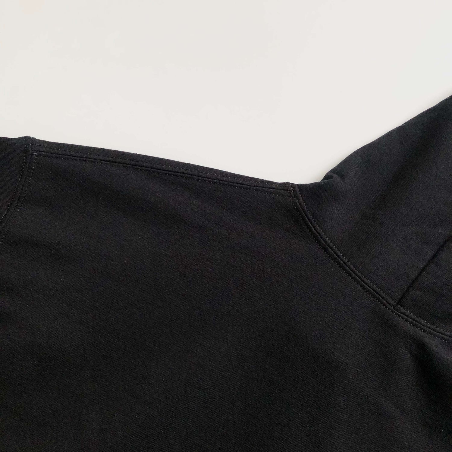 Soft Classic Heavy Cotton-Blend Popular Black Hoodie Hood Back