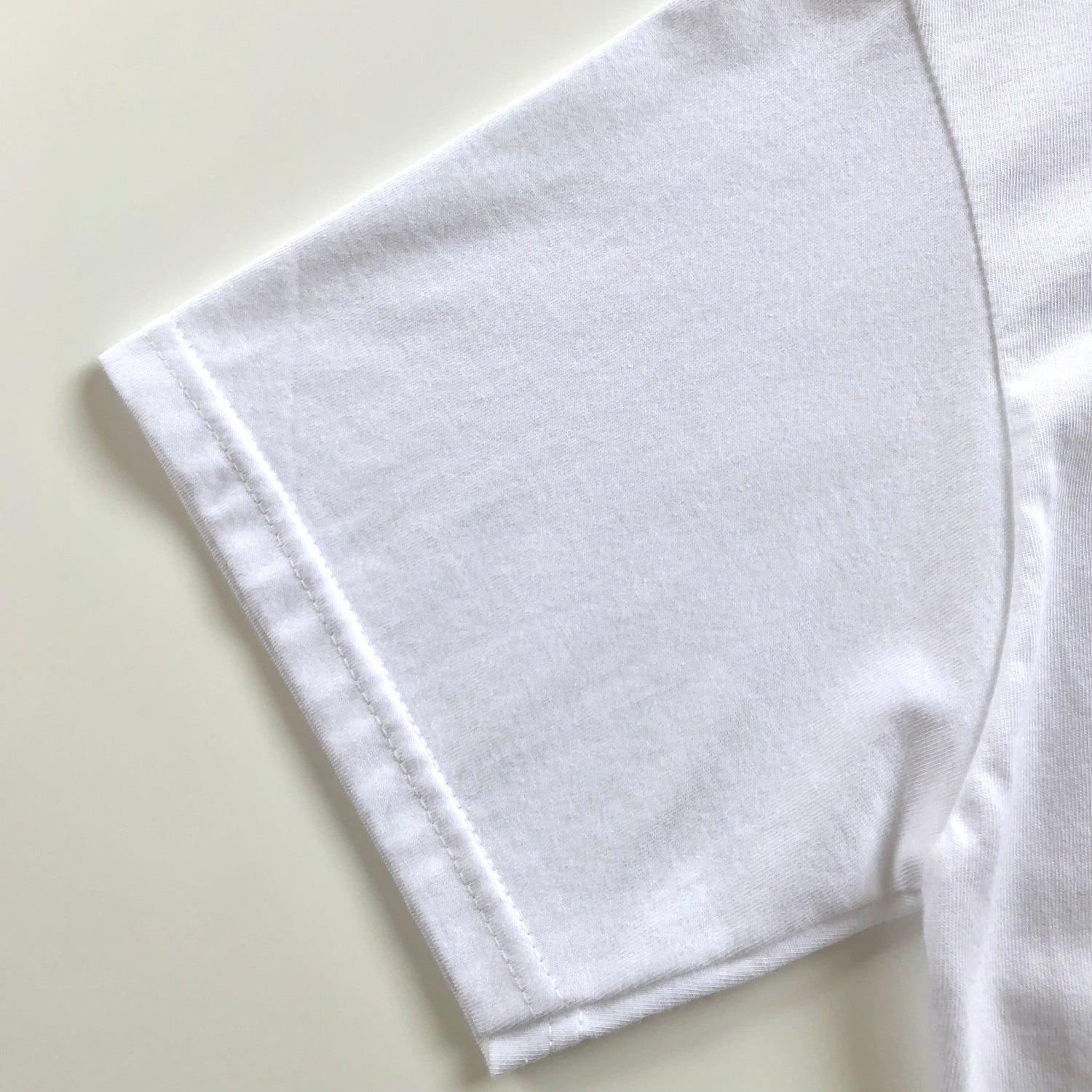 Soft Classic Midweight 100% Organic Cotton White T-shirt Sleeve Hem  