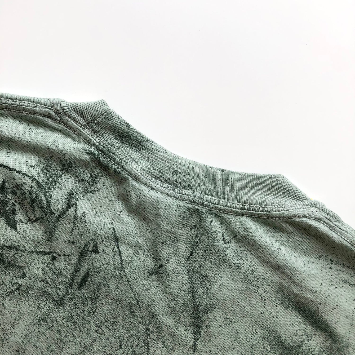 Soft USA Premium Cotton Relaxed Heavyweight Eco Dye Fern Color Blast T-shirt Crewneck Back Seam