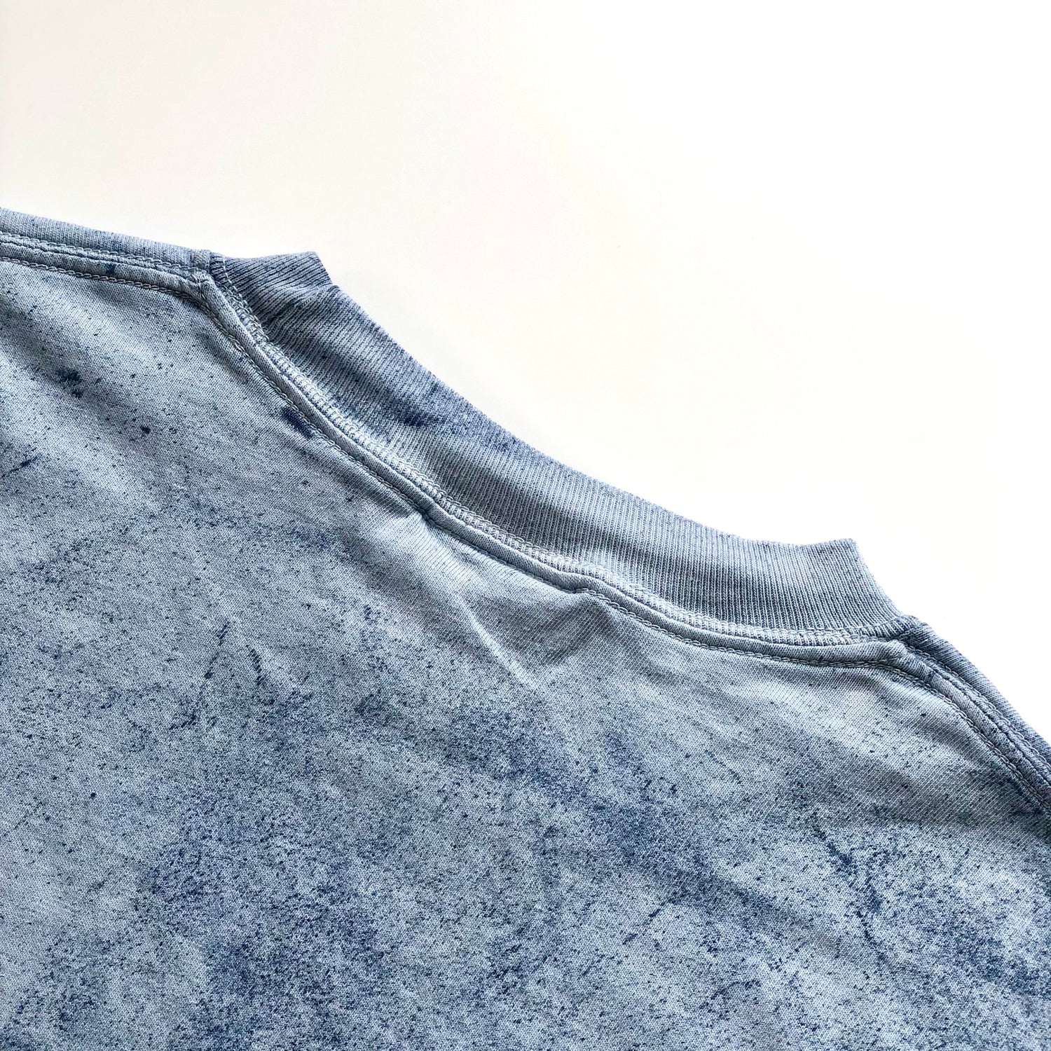 Soft USA Premium Cotton Relaxed Heavyweight Eco Dye Ocean Color Blast T-shirt Crewneck Back Seam